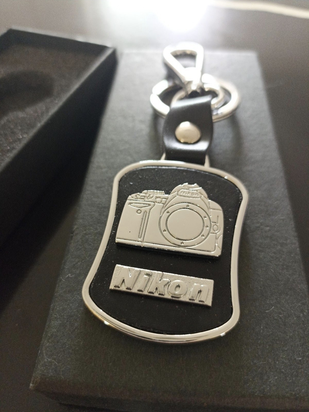 Nikon Metal Camera Keychain - Black & Silver